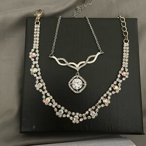Elegant Silver and Gold Jewelry Set